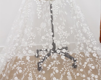 Tela de encaje floral con lentejuelas: bordado de tul blanco roto, encaje para vestido de novia cortado a medida