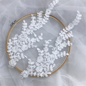 Flower Lace Applique Pair: Off-White Cotton Embroidery Motif