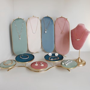 Exhibidor de joyas de terciopelo: Bandeja de plataforma, Diseño de joyería