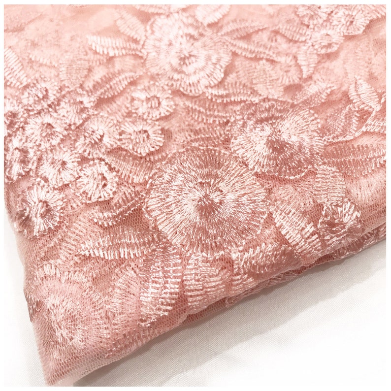 Mesh Embroidery Lace Fabric for Prom Dress Beautiful Floral Lace Fabric Tulle Guipure Lace Fabric By The Yard