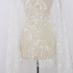 Floral Embroidery Lace Fabric: Off-White Tulle Bridal Lace