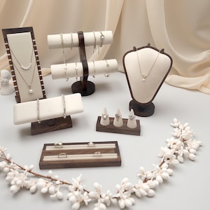 Walnut Bracelet Stand: Jewelry Display Holder