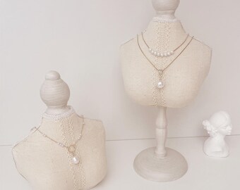 Mannequin Necklace Display Stand: Jewelry Bust Display Set