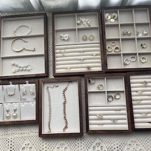 Walnut Wood Jewelry Display Tray: Necklace, Ring Holder & Trade Fair Stand