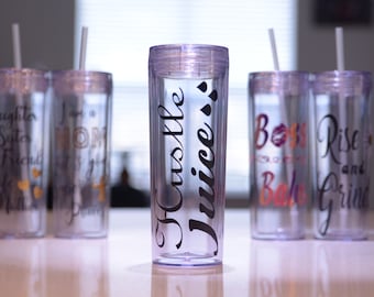 Personalisierte Becher, Acryl-Becher, Brautjungfer Becher, Brautjungfer Geschenk, personalisierte Becher mit Stroh, Glas Wasserflasche, dünne Tassen