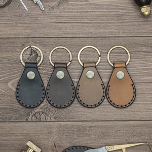 Personalized AirTag keychain, Apple AirTag dog collar leather case holder, Custom leather key fob organizer, gift for men - Teardrop