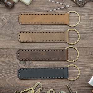 Porte-clés personnalisé en cuir pleine fleur : porte-clés monogramme gravé