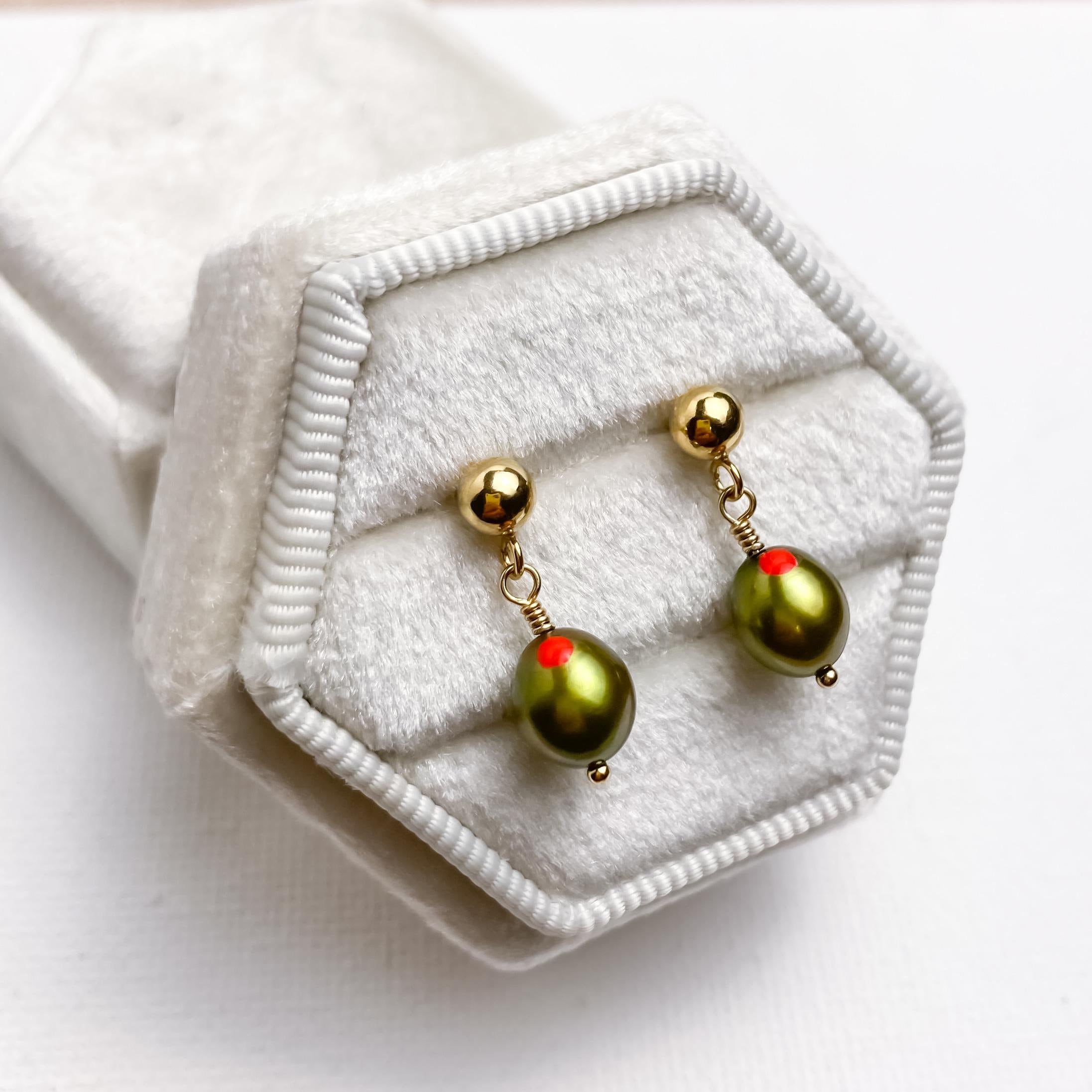 R.ALAGANララガン-OLIVE EARRINGS