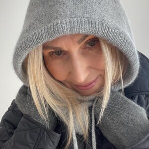 Handmade Cashmere Hood – Soft, Warm & Stylish