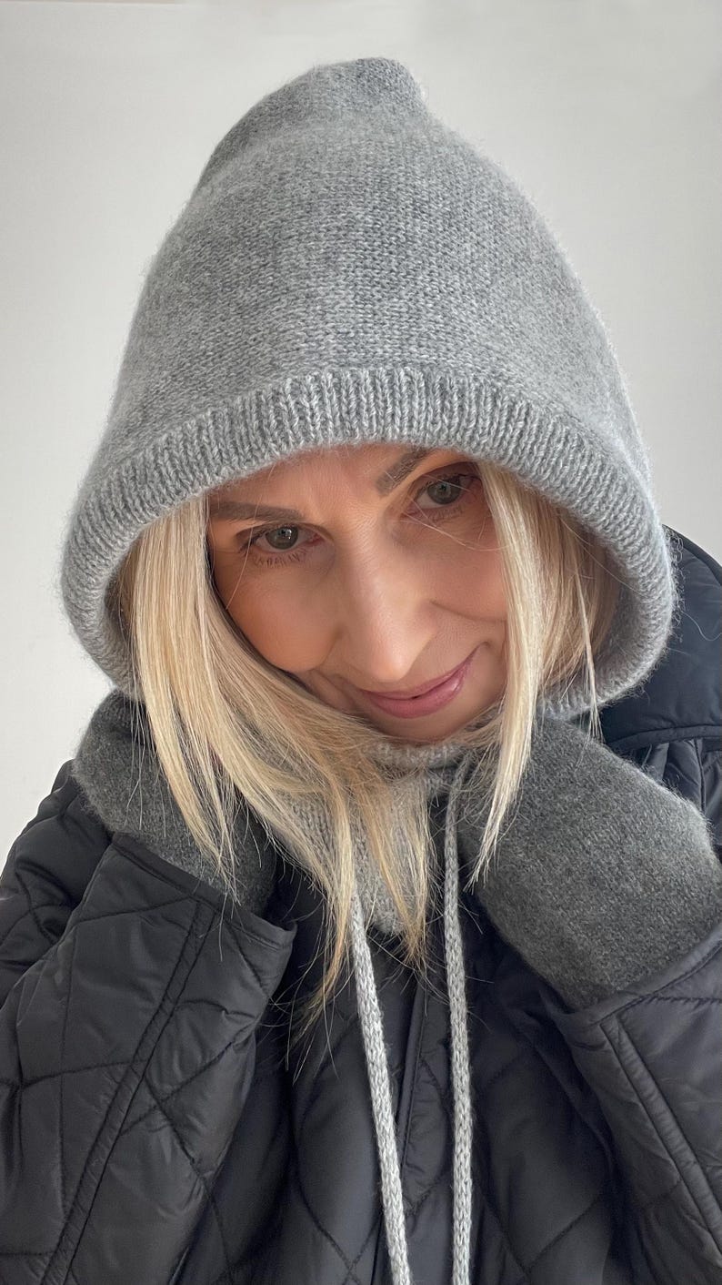 Handmade Cashmere Hood – Soft, Warm & Stylish