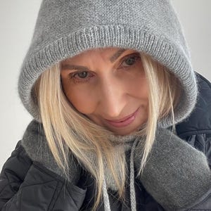 Cashmere Hood Knitting Pattern (PDF Guide) – Size 55–57 cm