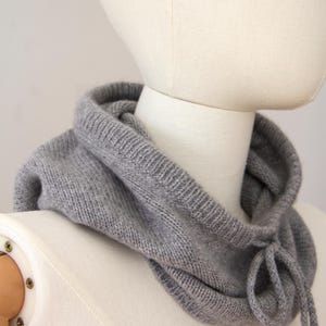 Winter Essential – DIY Cashmere Balaclava Pattern