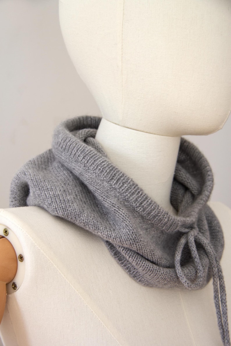 Winter Essential – DIY Cashmere Balaclava Pattern