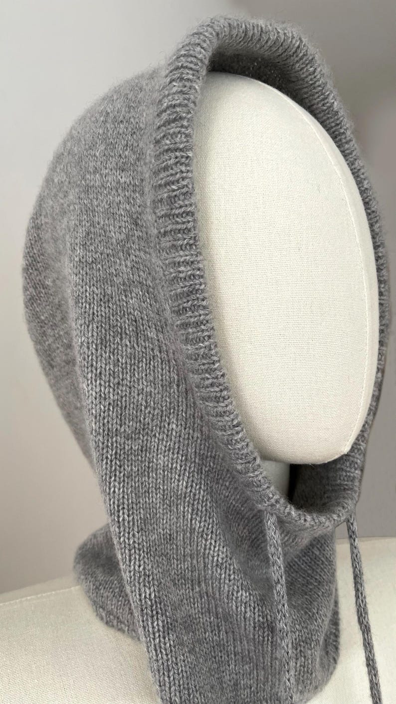 Winter Essential – DIY Cashmere Balaclava Pattern
