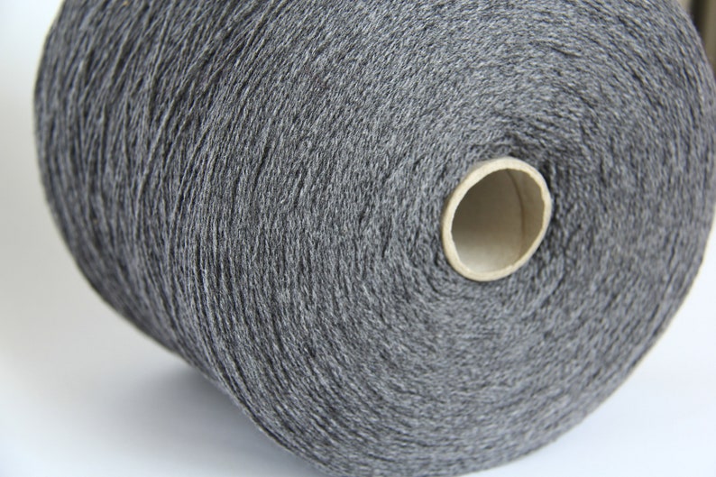 100/% cashmere yarn on cone Italian yarn per 210g. hand and machine knitting