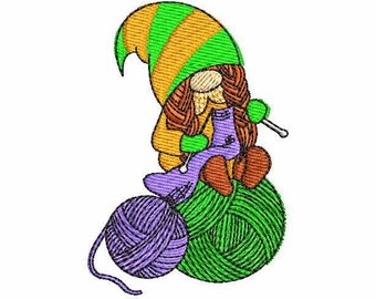 Gnome Machine Embroidery Design 4 SIZES, Gnome with Yarn Digital Embroidery, Needleworker Gnome Embroidery File, Knitting Gnome Embroidery.