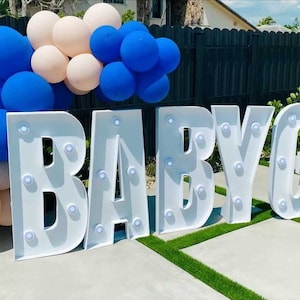 Mosaic Letter V - BLOCK Font, Mosaic From Balloons, Mosaic Template ...