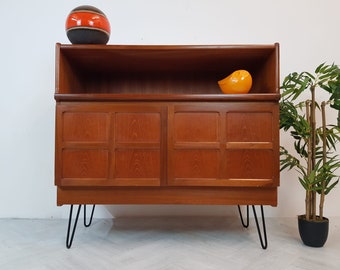 Nathan Parker Knoll Vintage Mid Century Medium Teak Danish Design Compact Sideboard Cabinet BL138