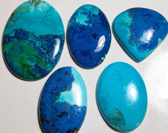 Natural stone untreated genuine gemstone Shattuckit cabochon oval 37,4x27,8 mm 61 ct