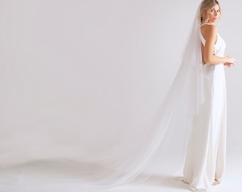 White, Two tier, Silk style tulle, plain,  wedding veil