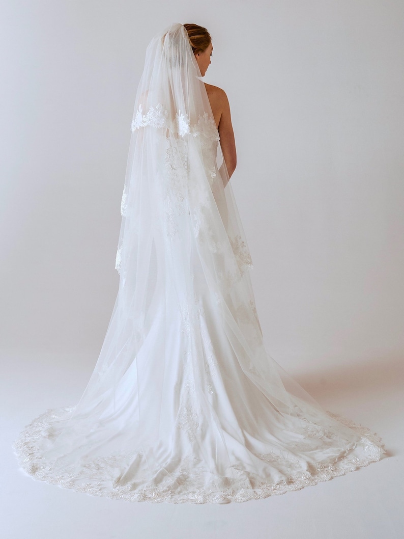 two tier ivory veil