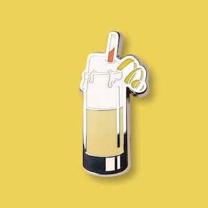 Ramos Gin Fizz Cocktail Pin | Classic Cocktail Enamel Pin, Gift for Bartender, Gin Cocktail, Cocktail Gift Set, Pin for Apron or Outfit