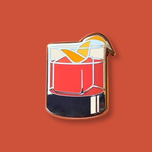 Spilla da cocktail Negroni / Spilla smaltata da cocktail classico, regalo per barista, cocktail Campari e Gin, set regalo per cocktail, spilla per grembiule o vestito