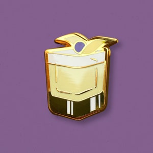 Whisky Sour Cocktail Pin | Classic Cocktail Enamel Pin, Gift for Bartender, Whiskey Cocktail, Cocktail Gift Set, Pin for Apron or Outfit