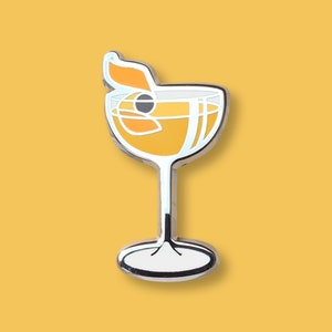 Martinez Cocktail Pin | Classic Cocktail Enamel Pin, Gift for Bartender, Gin Cocktail, Cocktail Gift Set, Pin for Apron or Outfit