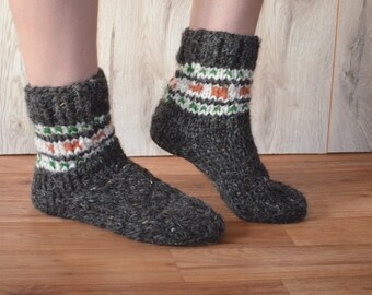 Large socks, knitted socks, wool socks, warm socks, sheep wool socks, fluffy unisex socks, men's wool socks.