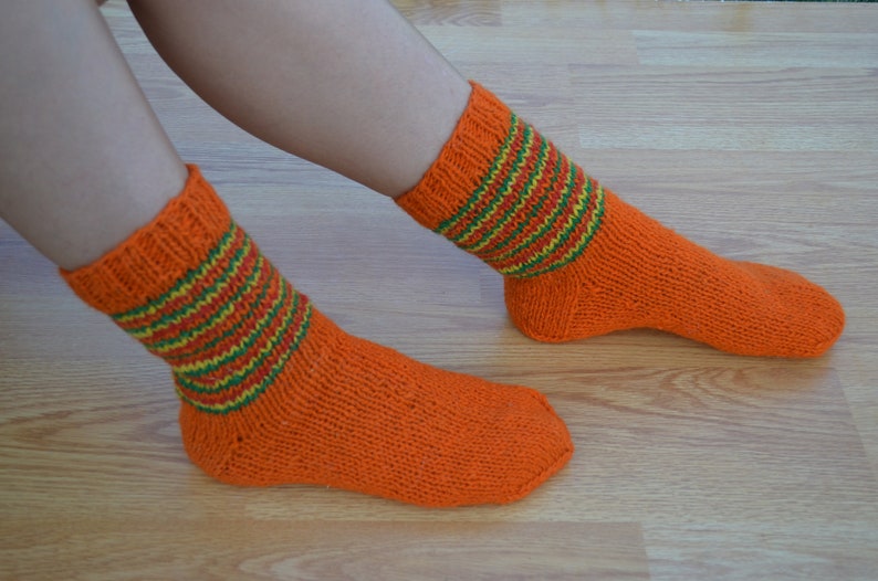 Woolen socks Merino wool socks Durable comfortable everyday socks woolen socks woolen socks. Knitted socks