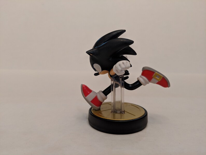 dark sonic action figure