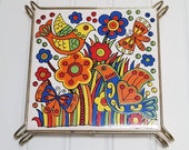 vintage rainbow colors ceramic trivet in metal stand, kitchen decor, plant stand, home decor, mcm, boho, roygbiv