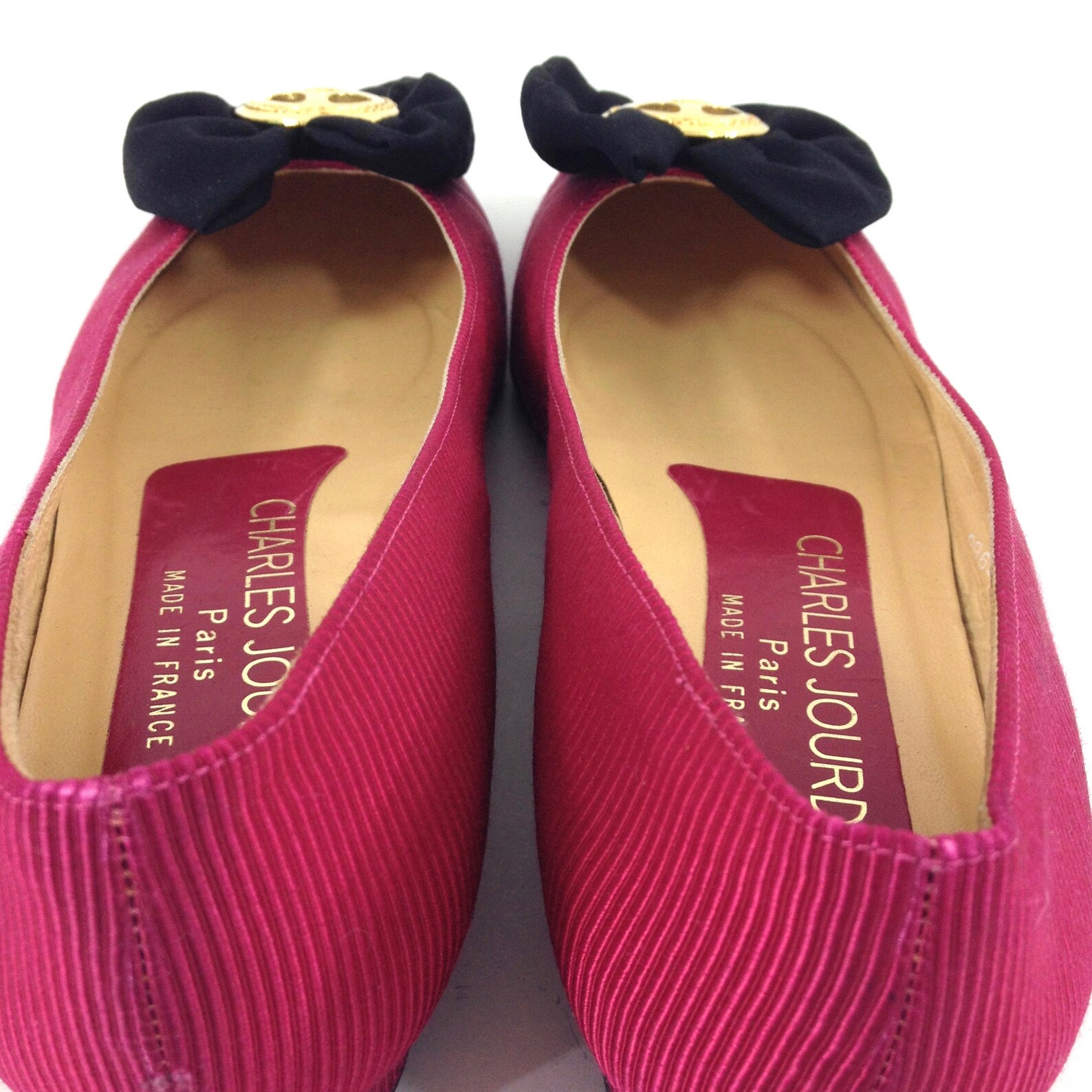 charles jourdan red fuchsia silk ballet flats 37/ 6.5us