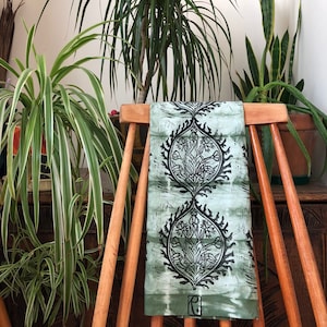 Pattern Tie Dye Tea Towel image 1