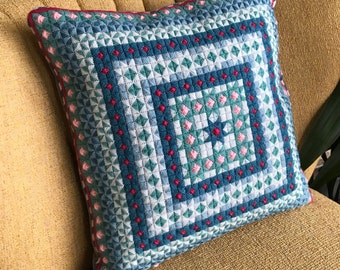 Kit de coussins tapisserie/kit de coussins pour broderie avec support en velours des Cotswolds, kit de broderie en laine Appletons 14"