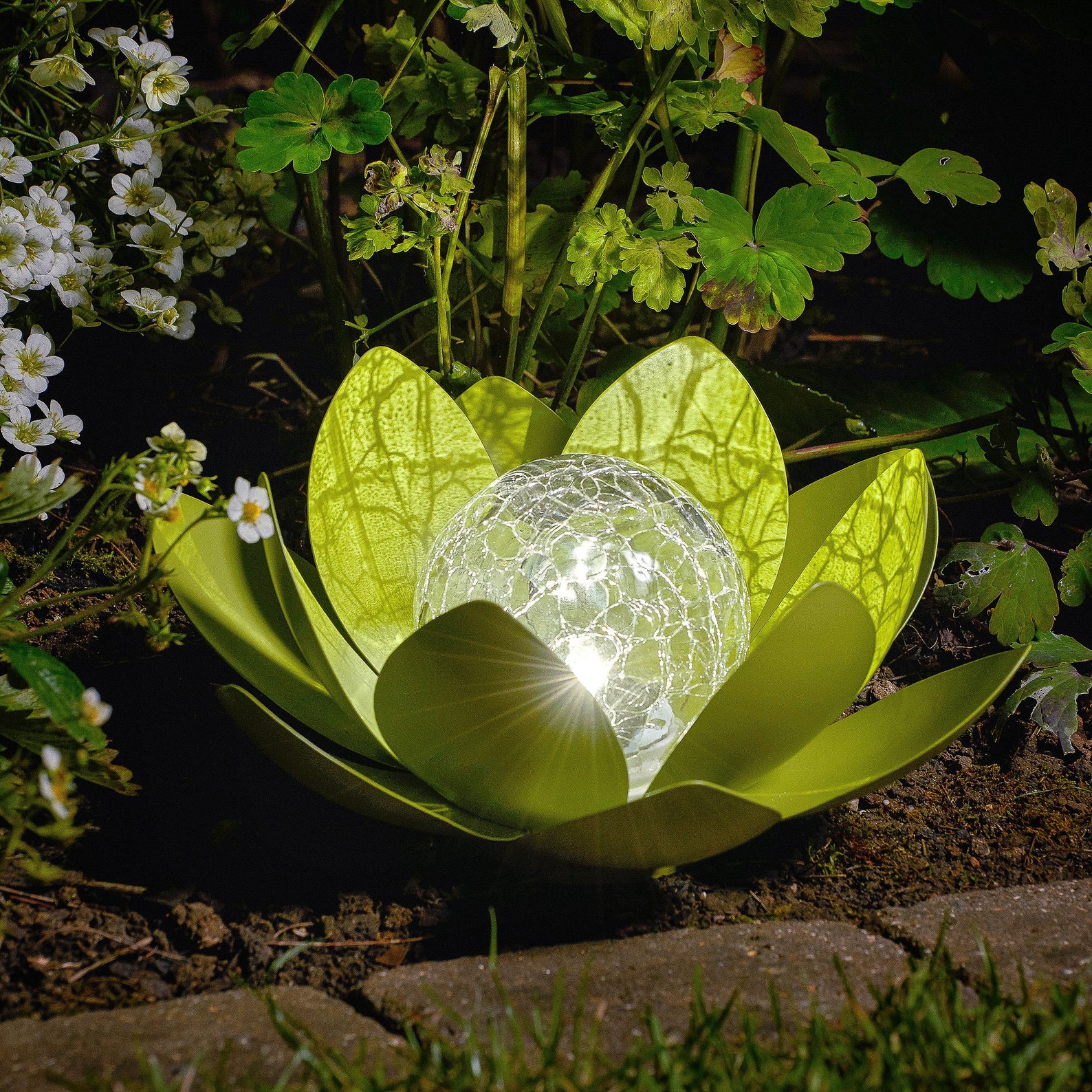 Auraglow Solar Powered Metal Water Lily LED Table Light Etsy UK