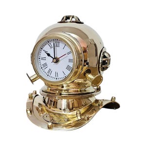 Handmade Brass & Copper Diving Helmet Clock: Nautical Desk Decor