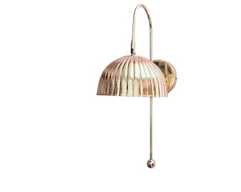 Aplique de pared de latón hecho a mano: pantalla de cúpula acanalada, lámpara de decoración moderna