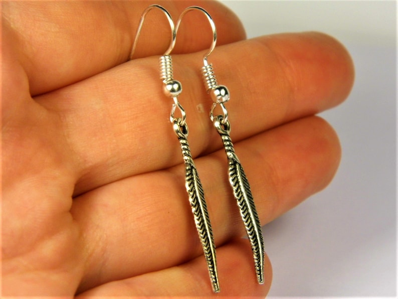 Feather silver tone dangle drop earrings women/'s jewelry authentic unique AP106