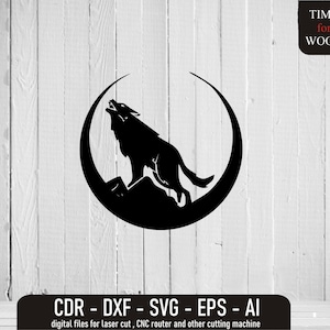 Könnte beinhalten: Schwarze Silhouette eines Wolfes, der zum Mond heult. Der Wolf steht auf einem Felsen und der Mond ist sichelförmig. Das Bild ist auf einem weißen Holzgrund. CDR - DXF - SVG - EPS - AI digitale Dateien für Laserschnitt, CNC-Fräser und andere Schneidemaschinen. TIME for WOOD.