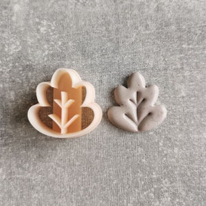 Fall oak leaf clay cutter, Embossed autumn leaf clay cutter