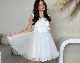 Short White Dress, Short Wedding Dress, White Dress With Puffed Tulle Skirt, Off-shoulder Wedding Dress, A-line Wedding Dress, Elegant dress