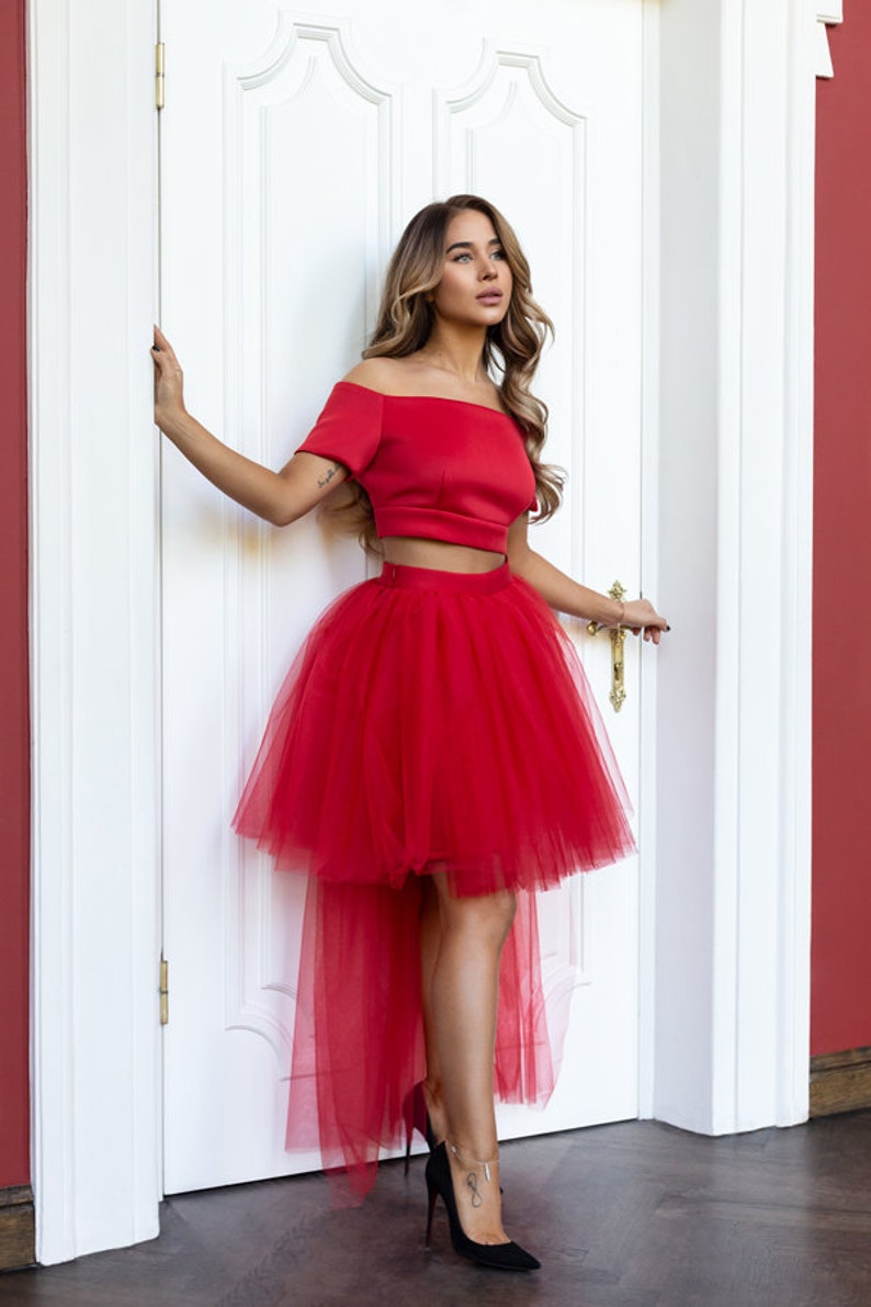 The Set - Inclined Ruffled Crop Top with Tulle Skirt