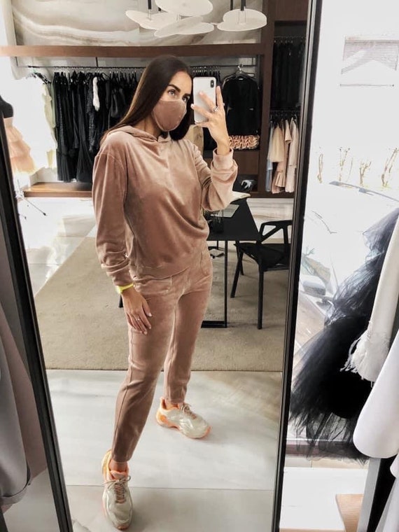 COMFY Hoodie, Sweatpant Woman SET Facemask, Velour Tracksuit Women, Comfy  Homewear, Jogger Set Women, Relaxed Fit Sweatpant Woman Set 