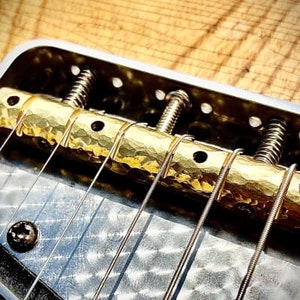 Van Dyke-Harms Monolithic Telecaster Saddle 2023 - Hammered Brass