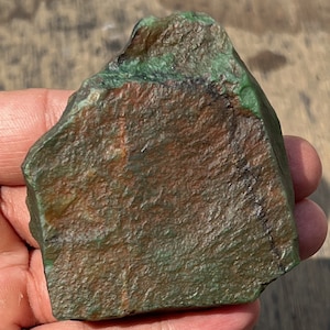 Healing Jade Crystal & Mineral | Fabulous Natural Green Jade Rough 115g | Raw Jade for Jewelry Making | Size 70x63x15MM