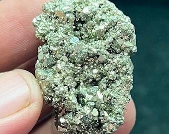 黄鉄鉱結晶鉱物標本 - 原石の金の輝きの結晶ディスプレイ - Etsy 日本