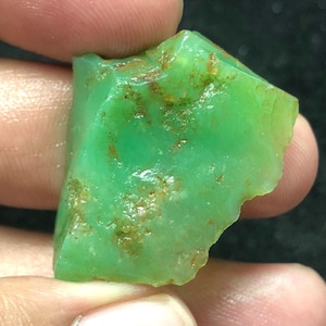 AAA Natural Green Chrysoprase Rough 54.4CT | Clean Transparent Slice For Jewelry Making & Healing 38x30x8MM