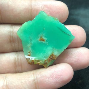 Loose Australian Chrysoprase Slice Rough 64.4Ct | Elegant Natural Green Chrysoprase, Healing Crystal For Jewelry & Lapidary 33x31x8MM